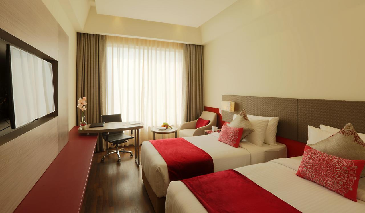 Ramada By Wyndham Lucknow Hotel And Convention Center Lucknow